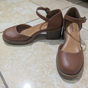 Arizona Jean Company Tan Brown Block Heel Ankle-Strap Pumps